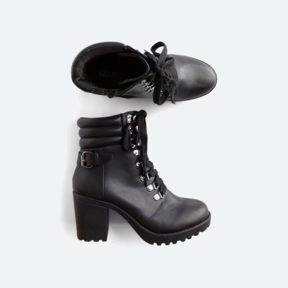 MIA Brande boot - size 10